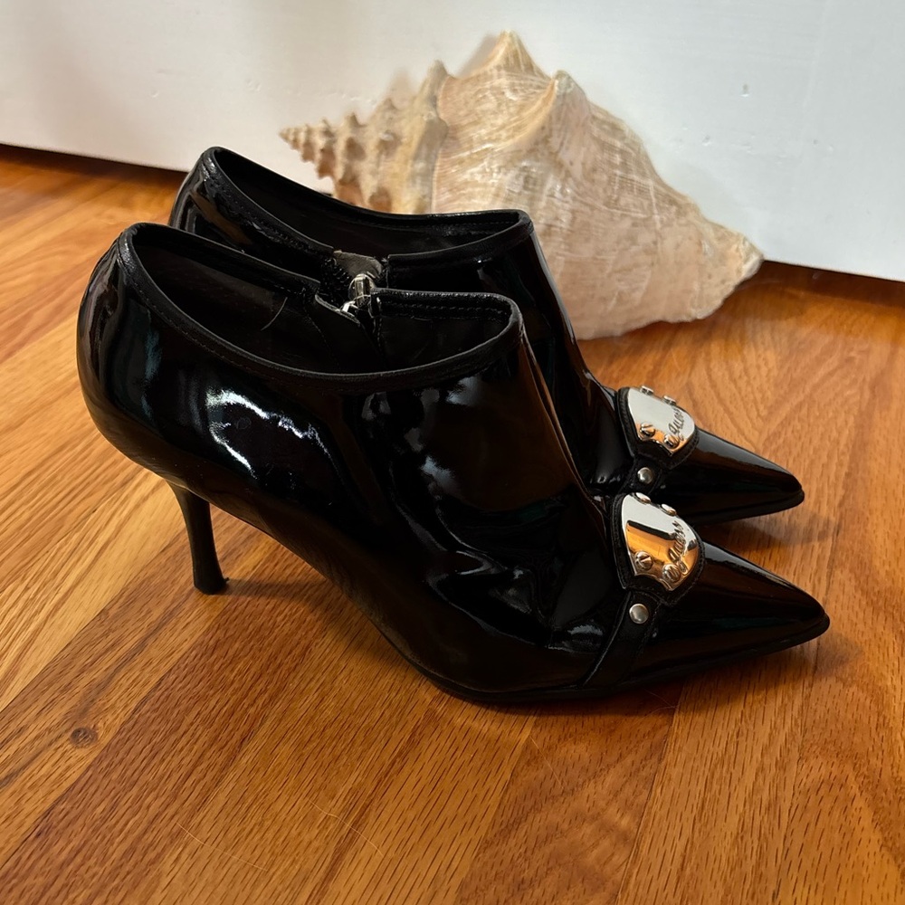 Guess Black Patent Leather Heels with Silver Accents